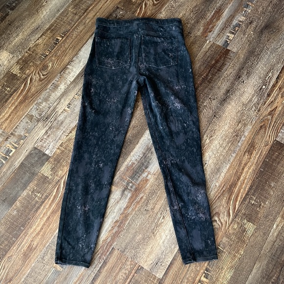 SPANX Jean-ish Leggings Medium - Picture 5 of 5